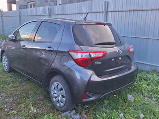 2019 Toyota Vitz III (XP130) Рестайлинг 2, серый, 1250000 рублей, вид 2