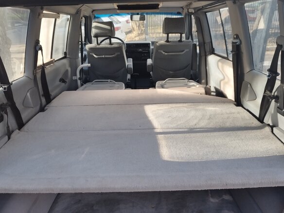 1991 Volkswagen Caravelle T4, серый, 725000 рублей - вид 9