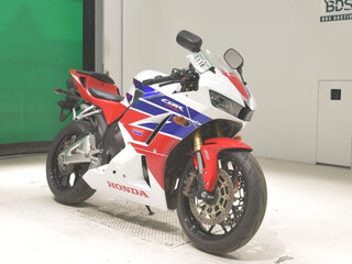 2015 Honda CBR 600RR, белый, 830000 рублей, вид 2