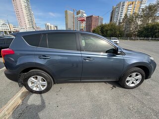 2013 Toyota RAV4 IV (XA40), серый, 1900000 рублей, вид 4