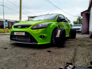 2010 Ford Focus RS II, зелёный, 7500000 рублей, вид 4