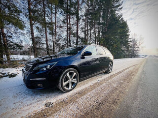 2019 Peugeot 308 II Рестайлинг, синий, 1600000 рублей, вид 1