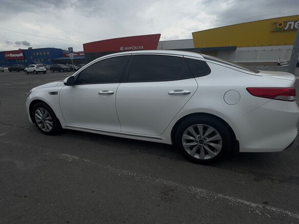 2017 Kia Optima IV, белый, 1790000 рублей - вид 5