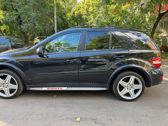 2009 Mercedes-Benz M-Класс 320 II (W164) Рестайлинг, чёрный, 1500000 рублей - вид 8