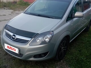 2011 Opel Zafira B Рестайлинг, бежевый, 625000 рублей, вид 1