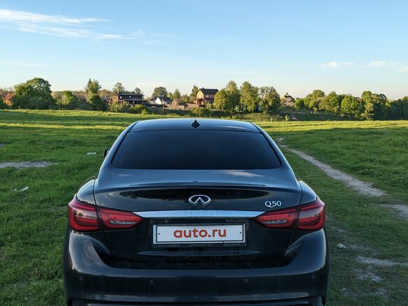 2017 Infiniti Q50 I, чёрный, 2100000 рублей - вид 15