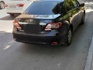 2010 Toyota Corolla X (E140, E150), чёрный, 1000000 рублей, вид 3