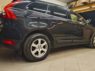 2009 Volvo XC60 I, чёрный, 1125000 рублей, вид 5