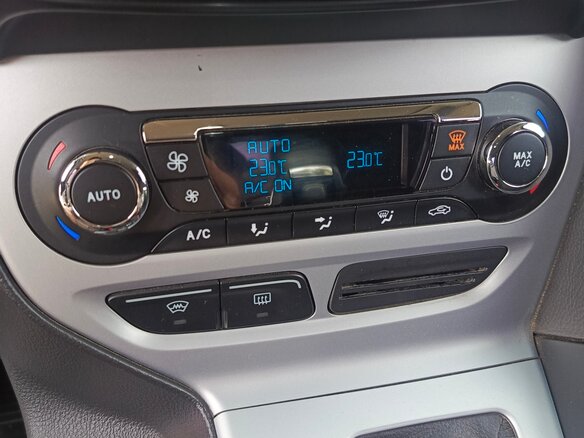 2012 Ford Focus III, чёрный, 699000 рублей - вид 17