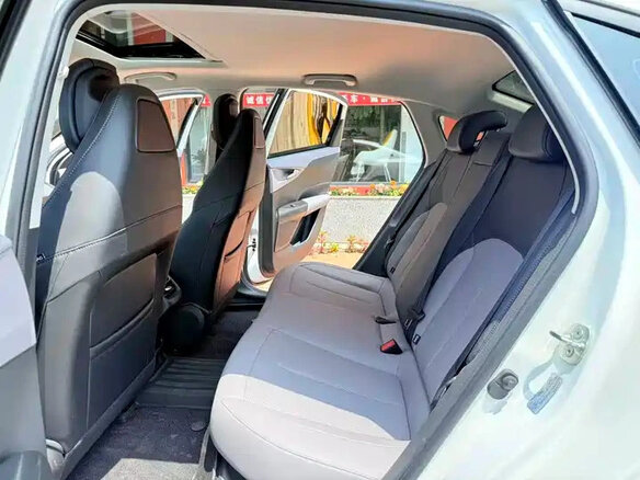 2025 Changan Qiyuan A05 I Рестайлинг, белый - вид 10