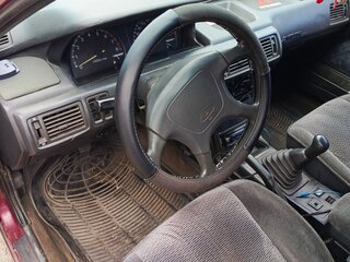 1992 Mitsubishi Galant VI, красный, 250000 рублей, вид 5