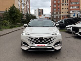 2022 Changan UNI-K, белый, 2200000 рублей, вид 2