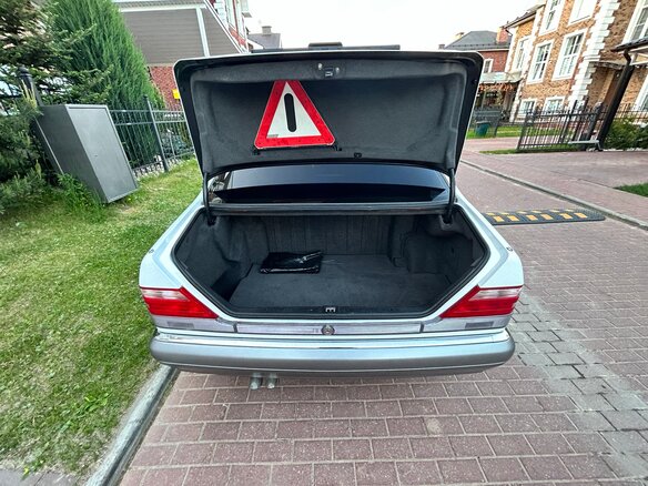 1995 Mercedes-Benz S-Класс 600 Long III (W140) Рестайлинг, белый, 5500000 рублей - вид 22