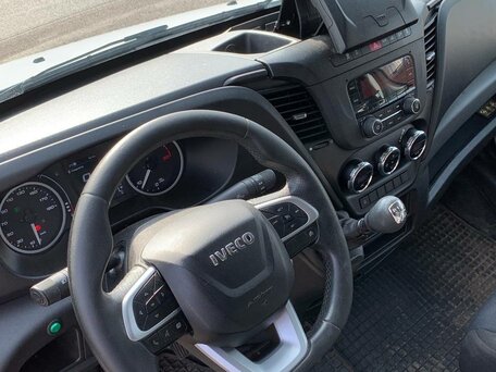 2021 Iveco Daily, белый, 6000000 рублей, вид 2