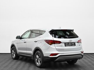 2017 Hyundai Santa Fe III Рестайлинг, серебристый, 2049000 рублей, вид 4