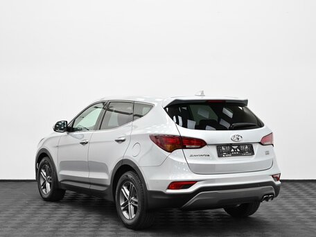 2017 Hyundai Santa Fe III Рестайлинг, серебристый, 1999000 рублей, вид 4