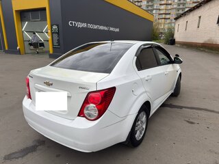 2012 Chevrolet Aveo II, белый, 730000 рублей, вид 4