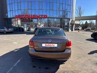 2015 Volkswagen Polo V, коричневый, 733036 рублей, вид 5
