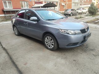 2009 Kia Cerato 5-speed II, серый, 730000 рублей, вид 2