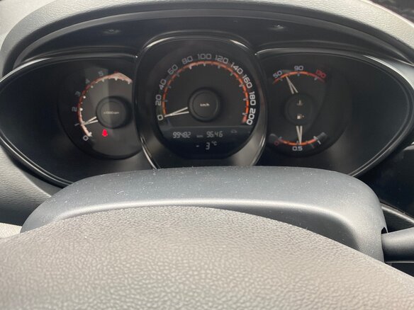2018 Lada (ВАЗ) Vesta SW I, белый, 1200000 рублей - вид 10