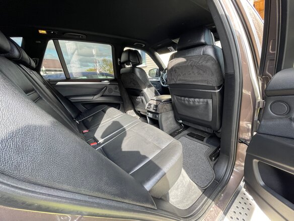 2012 BMW X5 35i II (E70) Рестайлинг, коричневый, 2200000 рублей - вид 25