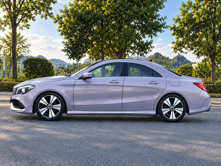 2019 Mercedes-Benz CLA 200 I (C117, X117) Рестайлинг, розовый, 1760000 рублей, вид 4