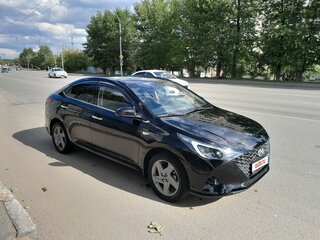 2020 Hyundai Solaris II Рестайлинг, чёрный, 2000000 рублей, вид 2