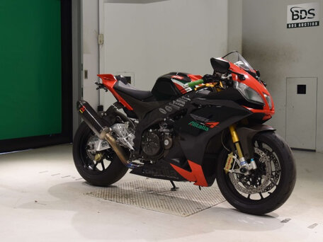 2011 Aprilia RSV4, красный, 1100000 рублей, вид 3