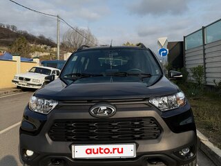 2023 Lada (ВАЗ) Niva Travel I, чёрный, 1200000 рублей, вид 3