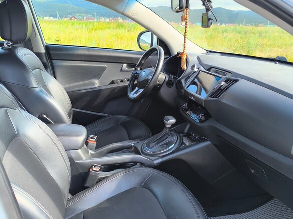 2011 Kia Sportage III, белый, 1690000 рублей - вид 5