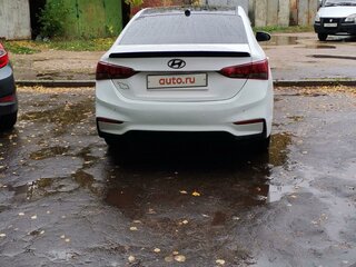 2019 Hyundai Solaris II, белый, 1100000 рублей, вид 2