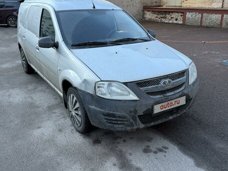 2018 LADA (ВАЗ) Largus, серебристый, 730000 рублей, вид 2