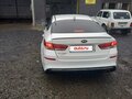 2019 Kia Optima IV Рестайлинг, белый, 1500000 рублей - вид 5