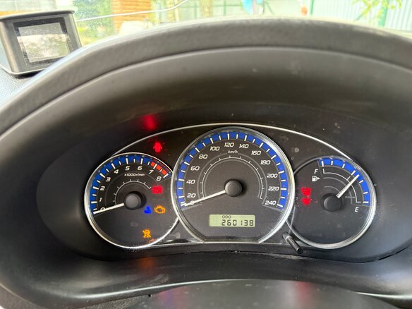 2010 Subaru Forester III, золотистый, 750000 рублей - вид 8