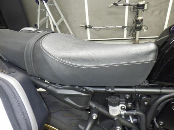 2021 Yamaha XSR700, чёрный, 760000 рублей - вид 9