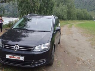 2012 Volkswagen Sharan II, чёрный, 1060000 рублей, вид 3