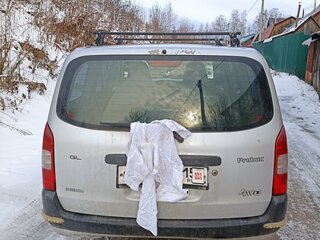 2008 Toyota Probox I, серебристый, 650000 рублей, вид 3