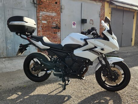 2013 Yamaha XJ6 (FZ6R), белый, 650000 рублей, вид 2