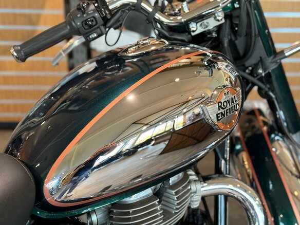 2026 Royal Enfield Classic 350, серый, 526000 рублей - вид 31
