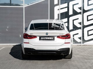2018 BMW 6 серии Gran Turismo 630i IV (G32), белый, 4150000 рублей, вид 4