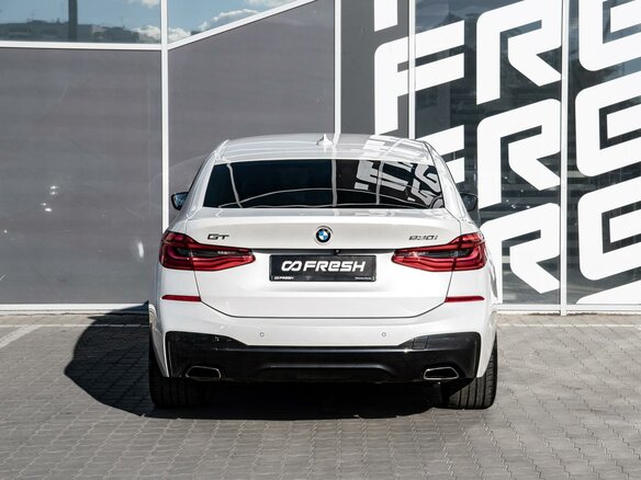 2018 BMW 6 серии Gran Turismo 630i IV (G32), белый, 3960000 рублей - вид 3
