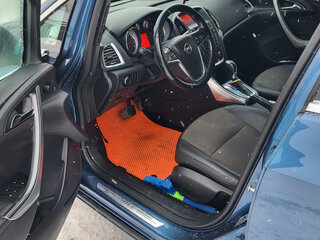 2012 Opel Astra J Рестайлинг, синий, 650000 рублей, вид 5