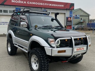 1999 Toyota Land Cruiser Prado 90 Series Рестайлинг, зелёный, 2500000 рублей, вид 4