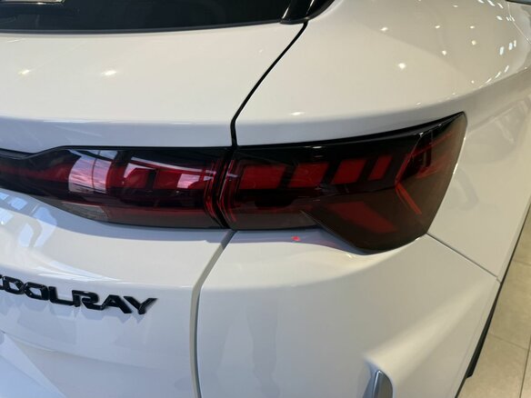 2026 Geely Coolray I Рестайлинг 2, белый - вид 11