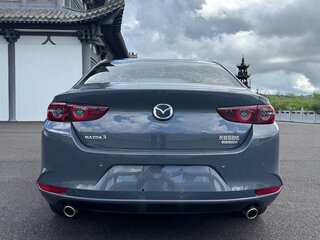 2022 Mazda 3 Axela IV (BP), серый, 2077000 рублей, вид 5