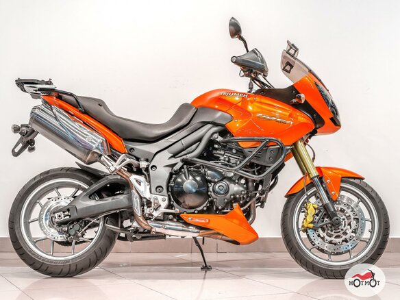 2009 Triumph Tiger 1050, оранжевый - вид 2
