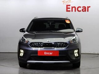 2021 Kia Niro Plug-in hybrid I Рестайлинг, серый, 1700000 рублей, вид 3