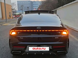 2020 Kia K5 III, чёрный, 2875000 рублей, вид 5