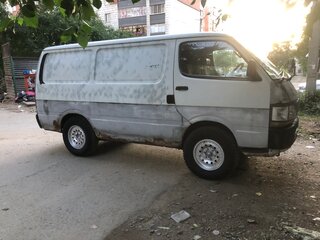 1997 Toyota HiAce H100, белый, 350000 рублей, вид 2
