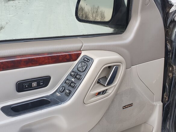 2000 Jeep Grand Cherokee II (WJ), чёрный - вид 8